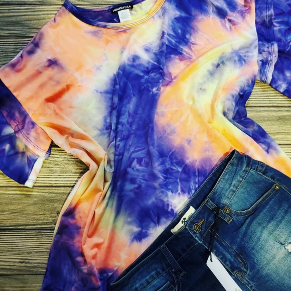 Sale Plus Show Me Your Love Top - Picture 4 of 8